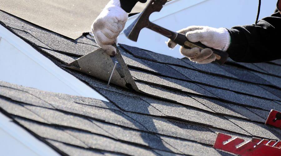 Professional residential roofers in Blessing, TX